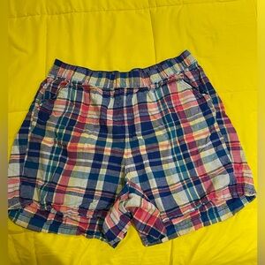 Women’s size 20 stretch, pull on shorts